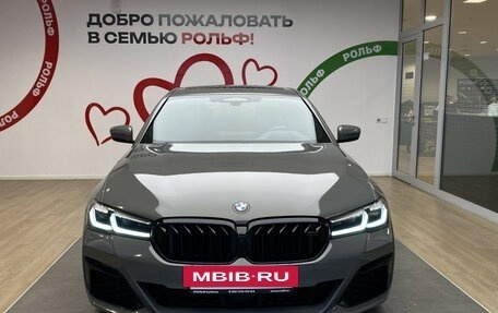 BMW 5 серия, 2020 год, 4 800 000 рублей, 3 фотография