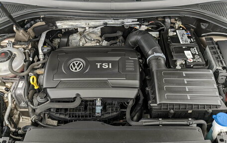 Volkswagen Tiguan II, 2018 год, 2 955 000 рублей, 9 фотография