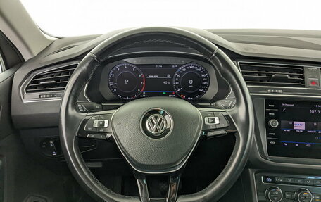 Volkswagen Tiguan II, 2018 год, 2 955 000 рублей, 22 фотография