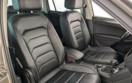Volkswagen Tiguan II, 2018 год, 2 955 000 рублей, 24 фотография