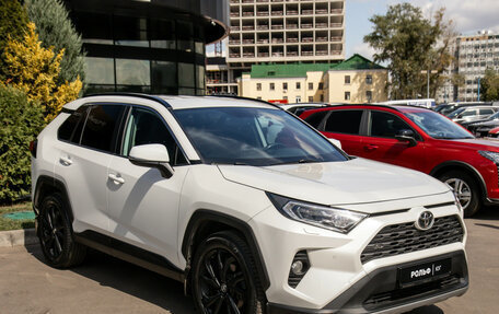 Toyota RAV4, 2021 год, 3 328 000 рублей, 3 фотография
