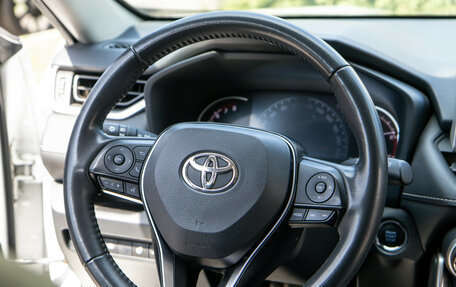 Toyota RAV4, 2021 год, 3 328 000 рублей, 12 фотография