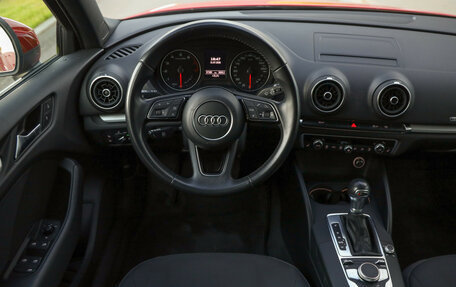 Audi A3, 2019 год, 1 999 000 рублей, 13 фотография