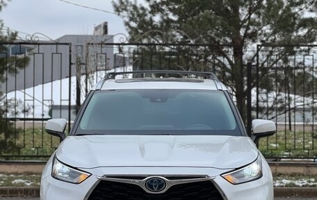 Toyota Highlander, 2020 год, 4 750 000 рублей, 4 фотография