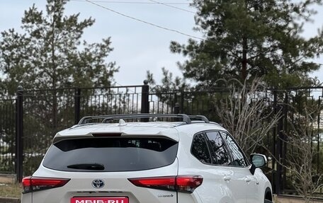 Toyota Highlander, 2020 год, 4 750 000 рублей, 5 фотография