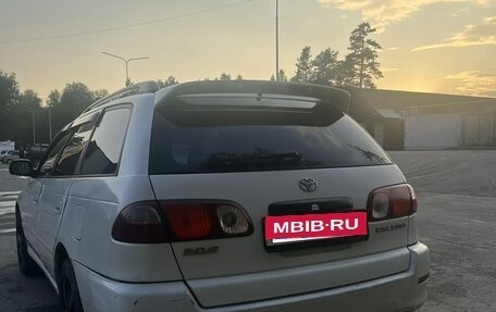 Toyota Caldina, 2000 год, 370 000 рублей, 2 фотография
