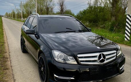 Mercedes-Benz C-Класс, 2012 год, 2 100 000 рублей, 4 фотография