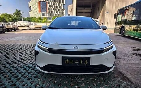 Toyota Corolla, 2026 год, 2 090 000 рублей, 4 фотография