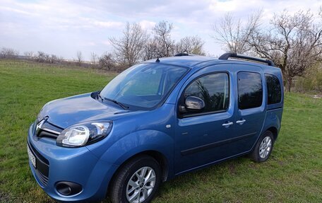 Renault Kangoo II рестайлинг, 2020 год, 2 000 000 рублей, 11 фотография