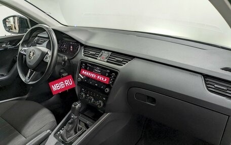 Skoda Octavia, 2019 год, 2 190 000 рублей, 20 фотография