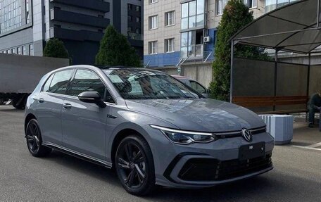 Volkswagen Golf VIII, 2022 год, 2 160 000 рублей, 1 фотография