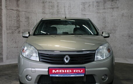 Renault Sandero I, 2010 год, 485 000 рублей, 2 фотография