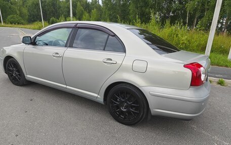 Toyota Avensis III рестайлинг, 2006 год, 780 000 рублей, 3 фотография