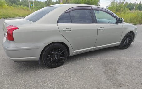Toyota Avensis III рестайлинг, 2006 год, 780 000 рублей, 4 фотография