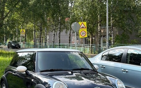 MINI Hatch, 2004 год, 600 000 рублей, 3 фотография