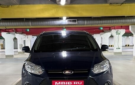 Ford Focus III, 2014 год, 950 000 рублей, 2 фотография