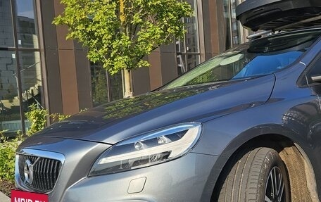 Volvo V40 Cross Country I, 2017 год, 1 850 000 рублей, 28 фотография