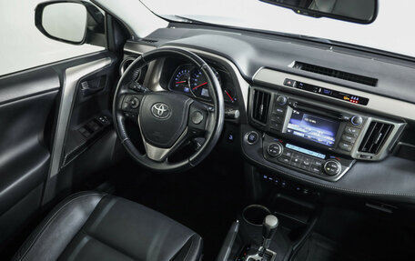 Toyota RAV4, 2013 год, 1 799 000 рублей, 10 фотография