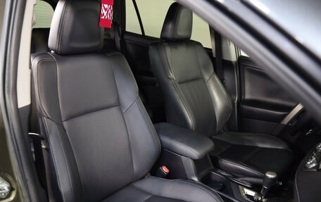 Toyota RAV4, 2013 год, 1 799 000 рублей, 25 фотография