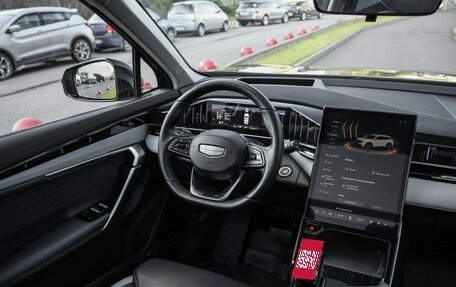 Geely Atlas, 2024 год, 2 989 000 рублей, 13 фотография