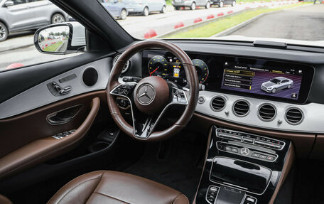 Mercedes-Benz E-Класс, 2021 год, 4 199 000 рублей, 12 фотография