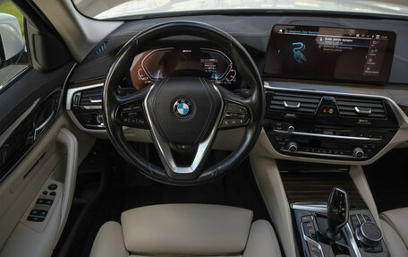 BMW 5 серия, 2020 год, 4 399 000 рублей, 13 фотография