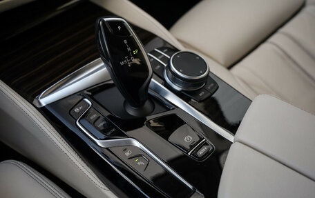 BMW 5 серия, 2020 год, 4 399 000 рублей, 26 фотография