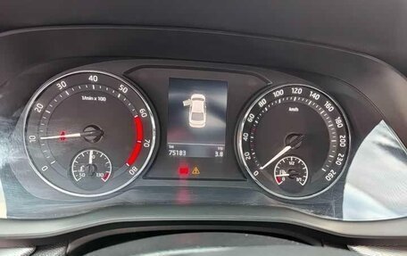 Skoda Octavia IV, 2022 год, 1 553 000 рублей, 7 фотография