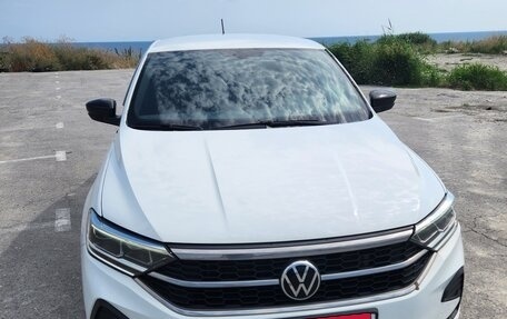 Volkswagen Polo VI (EU Market), 2021 год, 1 850 000 рублей, 1 фотография