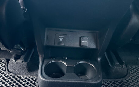 Toyota Sienna, 2022 год, 4 850 000 рублей, 21 фотография