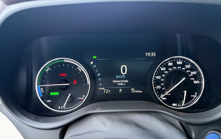 Toyota Sienna, 2022 год, 4 850 000 рублей, 19 фотография
