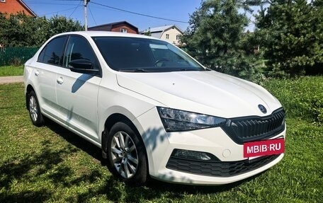 Skoda Rapid II, 2020 год, 1 899 000 рублей, 2 фотография