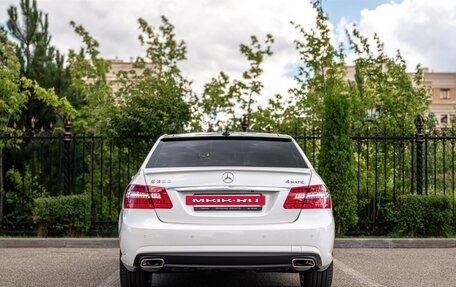Mercedes-Benz E-Класс, 2012 год, 3 600 000 рублей, 5 фотография