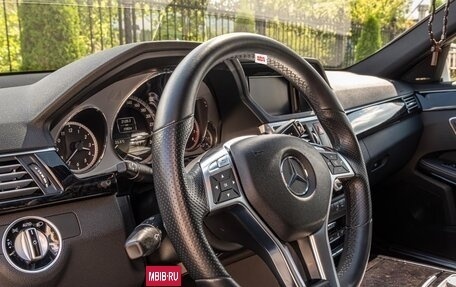 Mercedes-Benz E-Класс, 2012 год, 3 600 000 рублей, 6 фотография