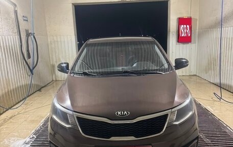 KIA Rio III рестайлинг, 2015 год, 665 000 рублей, 1 фотография