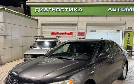Toyota Camry, 2008 год, 850 000 рублей, 1 фотография