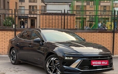 Hyundai Sonata VIII, 2023 год, 3 140 000 рублей, 3 фотография