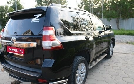 Toyota Land Cruiser Prado 150 рестайлинг 2, 2016 год, 3 800 000 рублей, 27 фотография