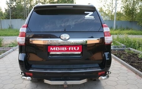Toyota Land Cruiser Prado 150 рестайлинг 2, 2016 год, 3 800 000 рублей, 23 фотография