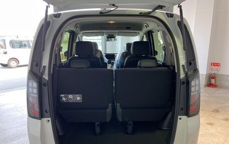 Honda Freed, 2026 год, 1 805 000 рублей, 9 фотография
