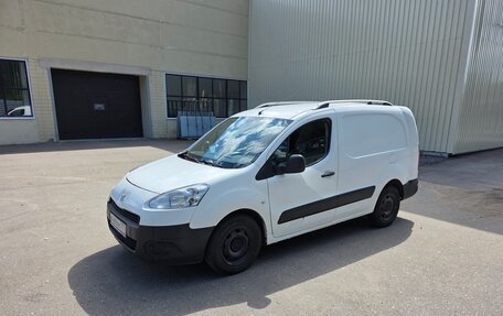 Peugeot Partner II рестайлинг 2, 2012 год, 495 000 рублей, 2 фотография