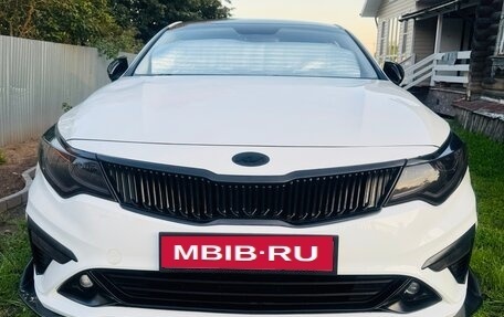 KIA Optima IV, 2019 год, 1 850 000 рублей, 8 фотография