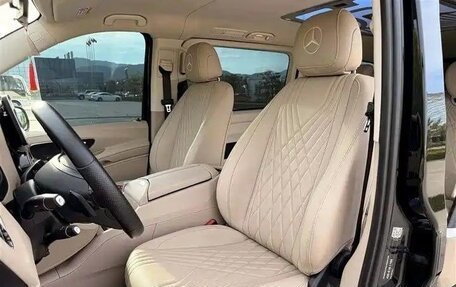 Mercedes-Benz Vito, 2022 год, 5 350 000 рублей, 8 фотография
