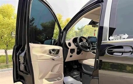 Mercedes-Benz Vito, 2022 год, 5 350 000 рублей, 6 фотография