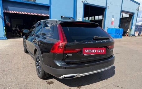 Volvo V90 Cross Country I рестайлинг, 2019 год, 3 200 000 рублей, 3 фотография