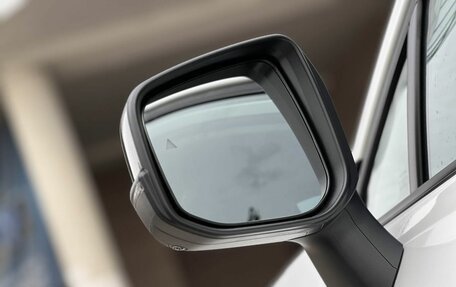 Toyota RAV4, 2026 год, 3 890 000 рублей, 28 фотография