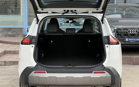 Toyota RAV4, 2026 год, 3 890 000 рублей, 26 фотография
