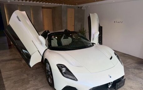 Maserati MC20, 2023 год, 15 300 000 рублей, 2 фотография
