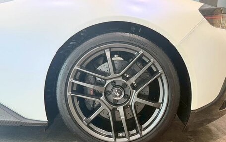 Maserati MC20, 2023 год, 15 300 000 рублей, 20 фотография