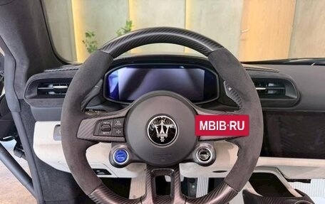 Maserati MC20, 2023 год, 15 300 000 рублей, 24 фотография
